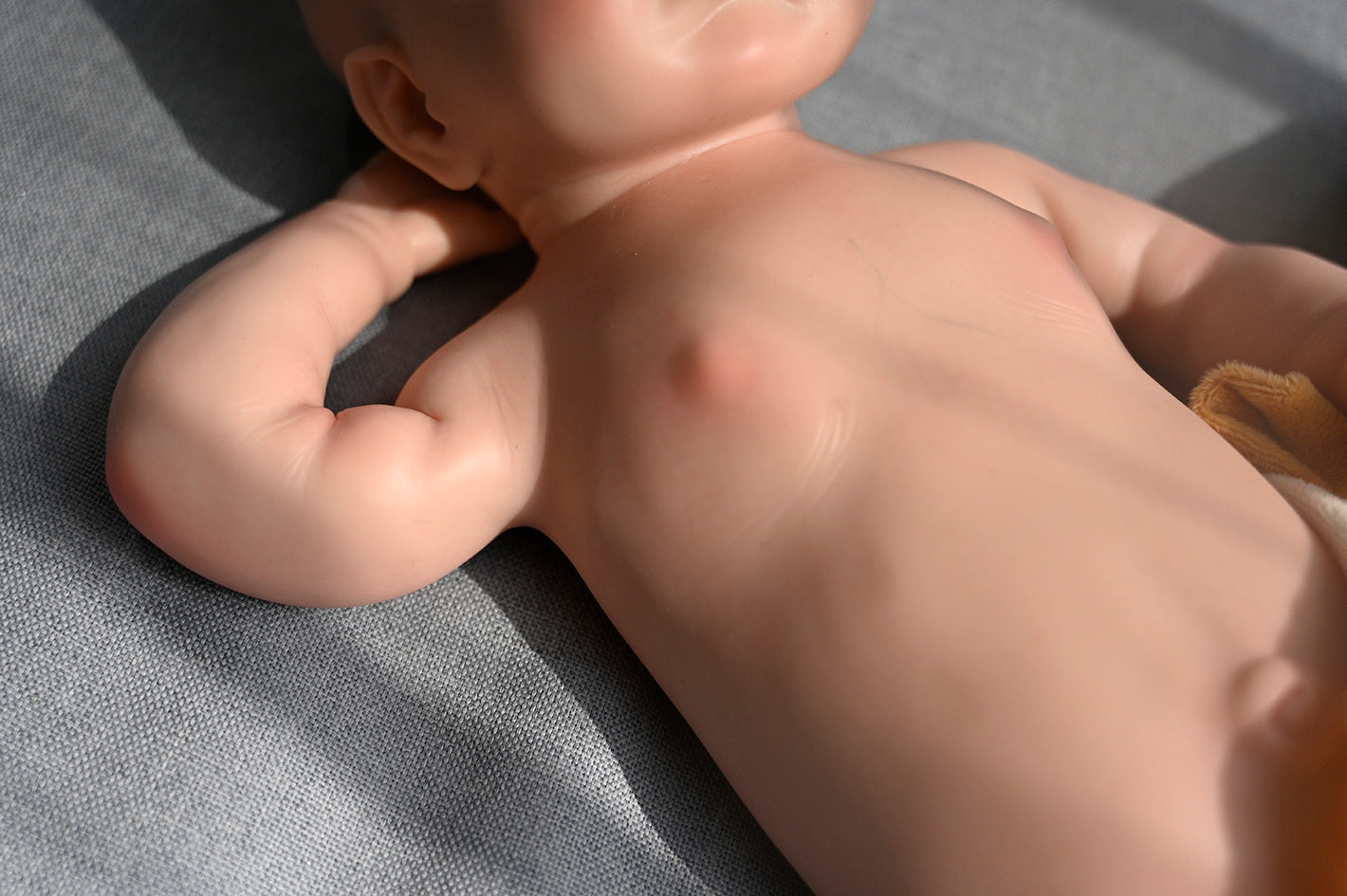 full silicone reborn doll material details